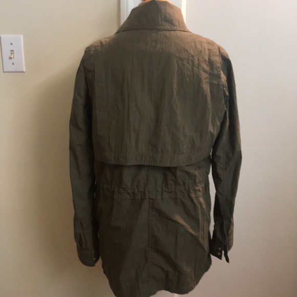 jacket - Picture 2 of 8